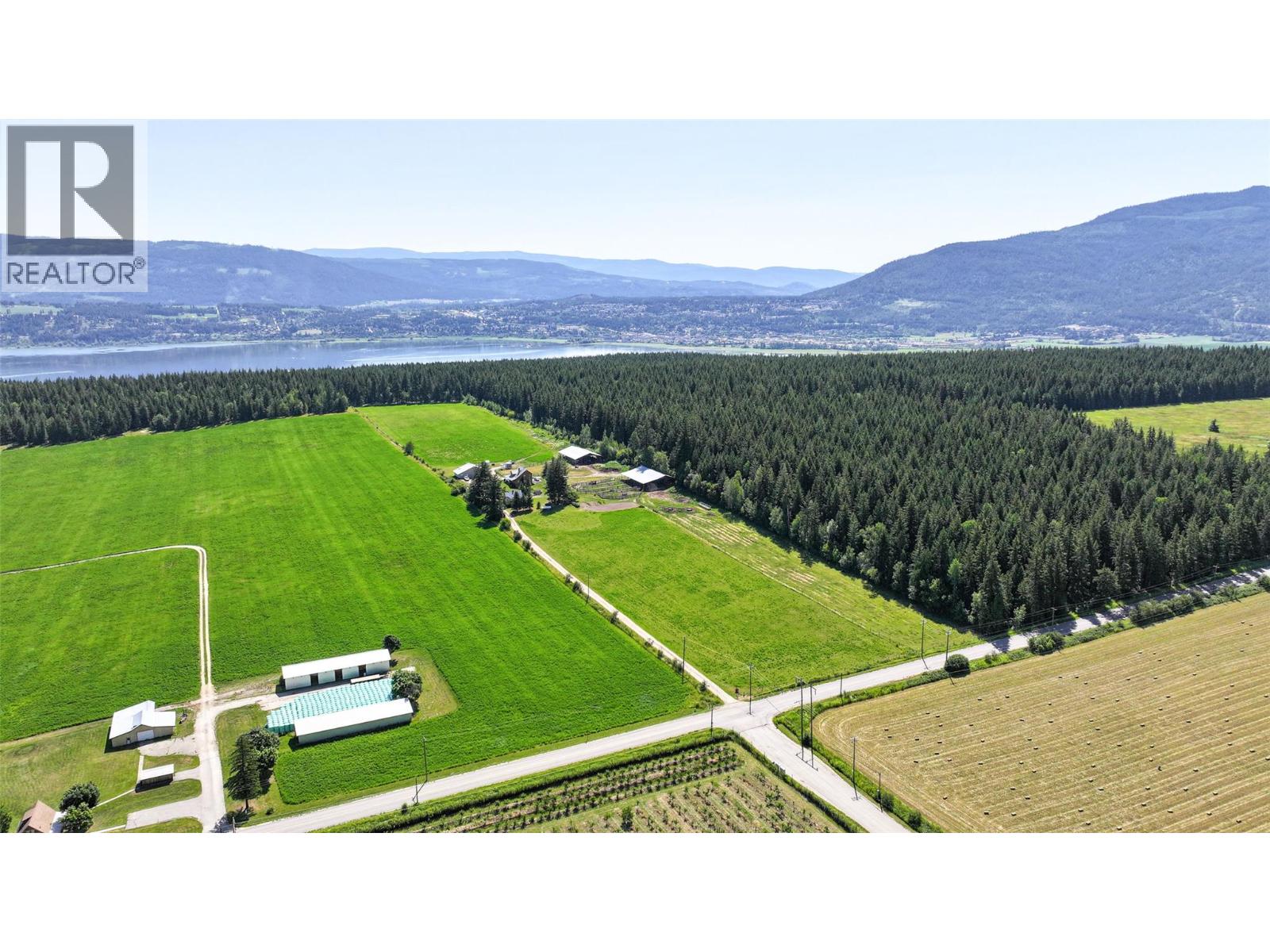  2990 50 Street Northwest, Salmon Arm