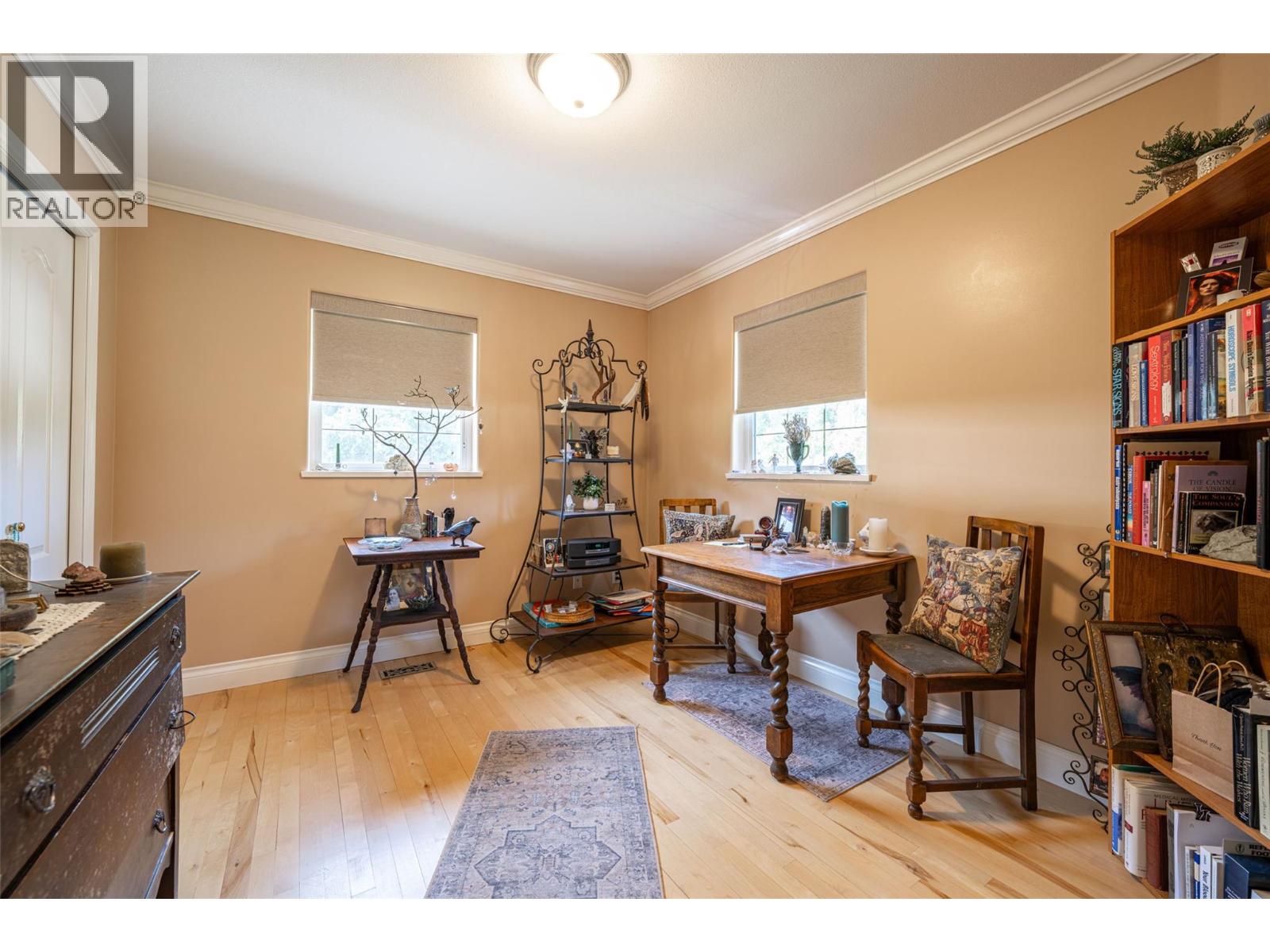  2990 50 Street Northwest, Salmon Arm