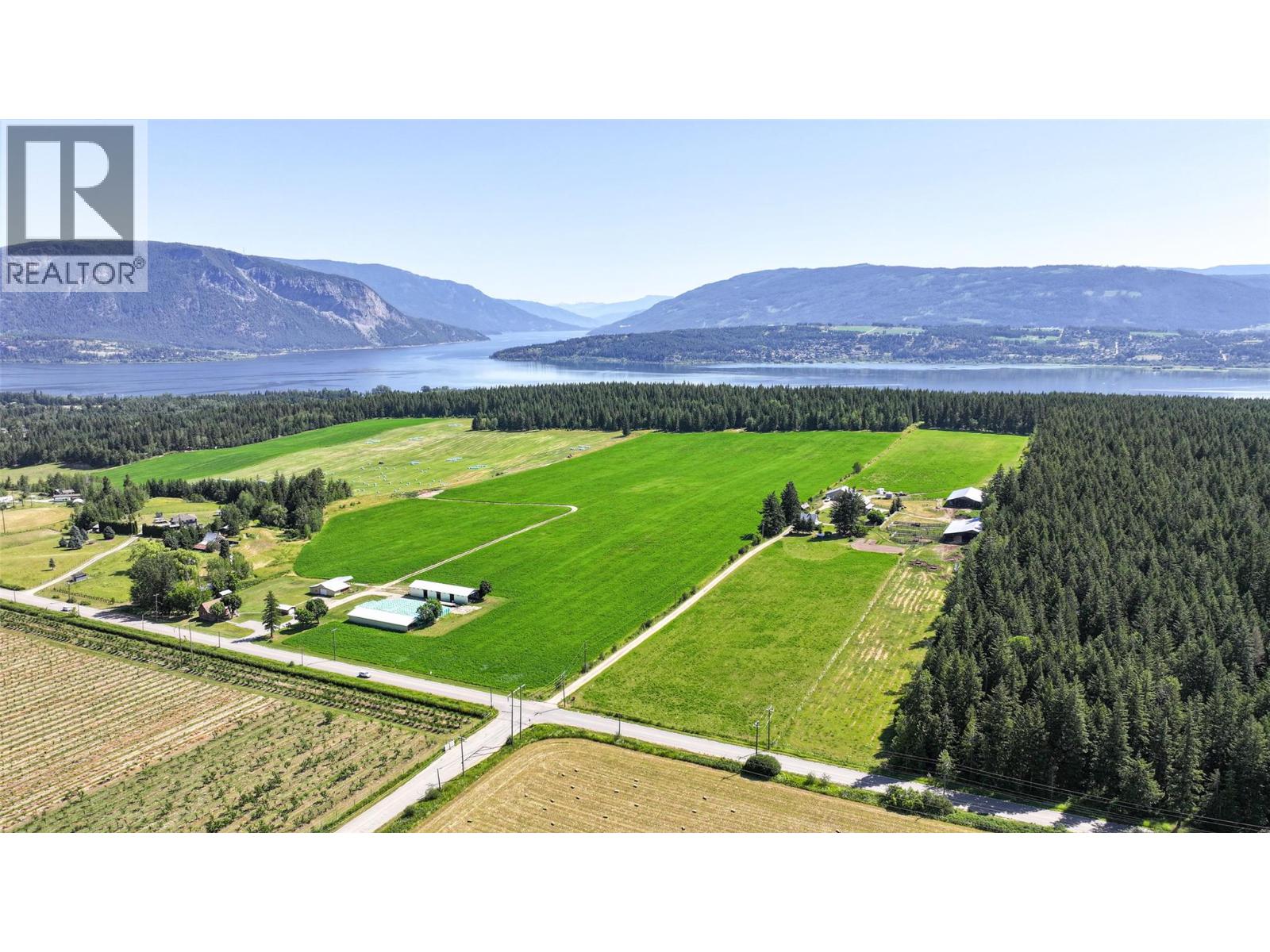  2990 50 Street Northwest, Salmon Arm