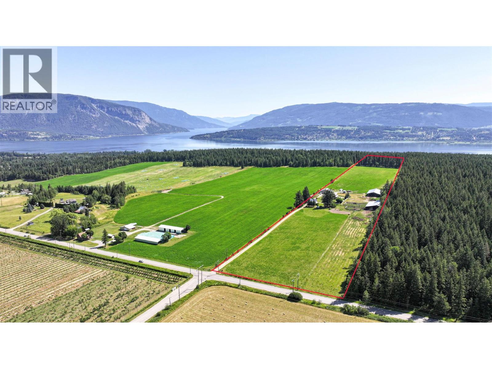  2990 50 Street Northwest, Salmon Arm