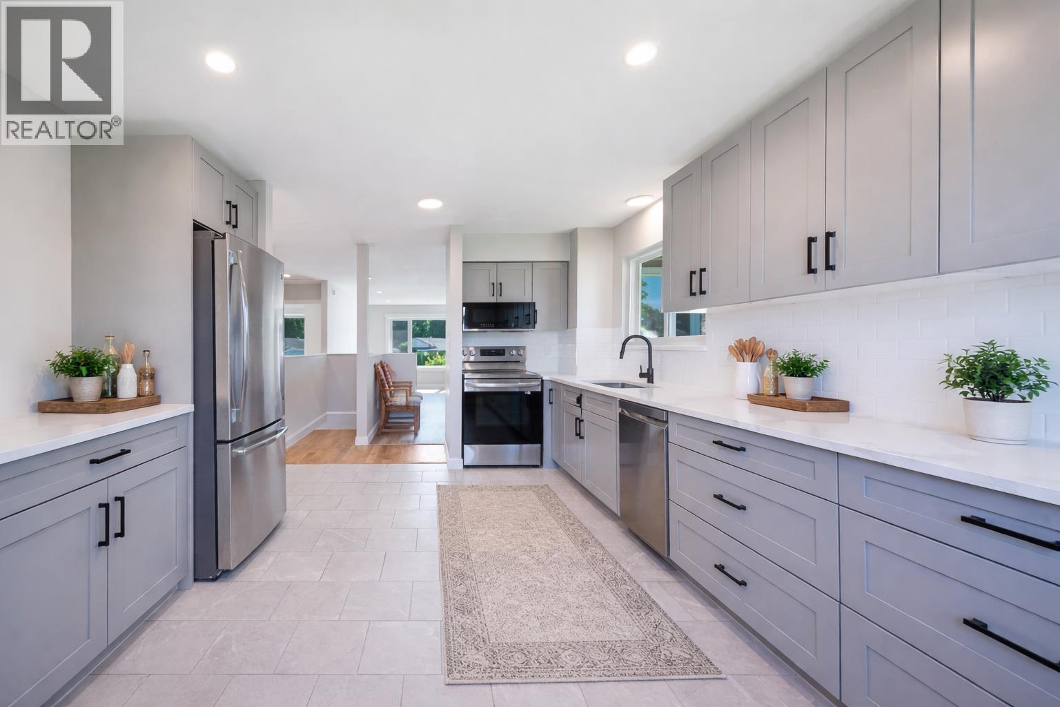 11850 GREENHAVEN COURT, Pitt Meadows