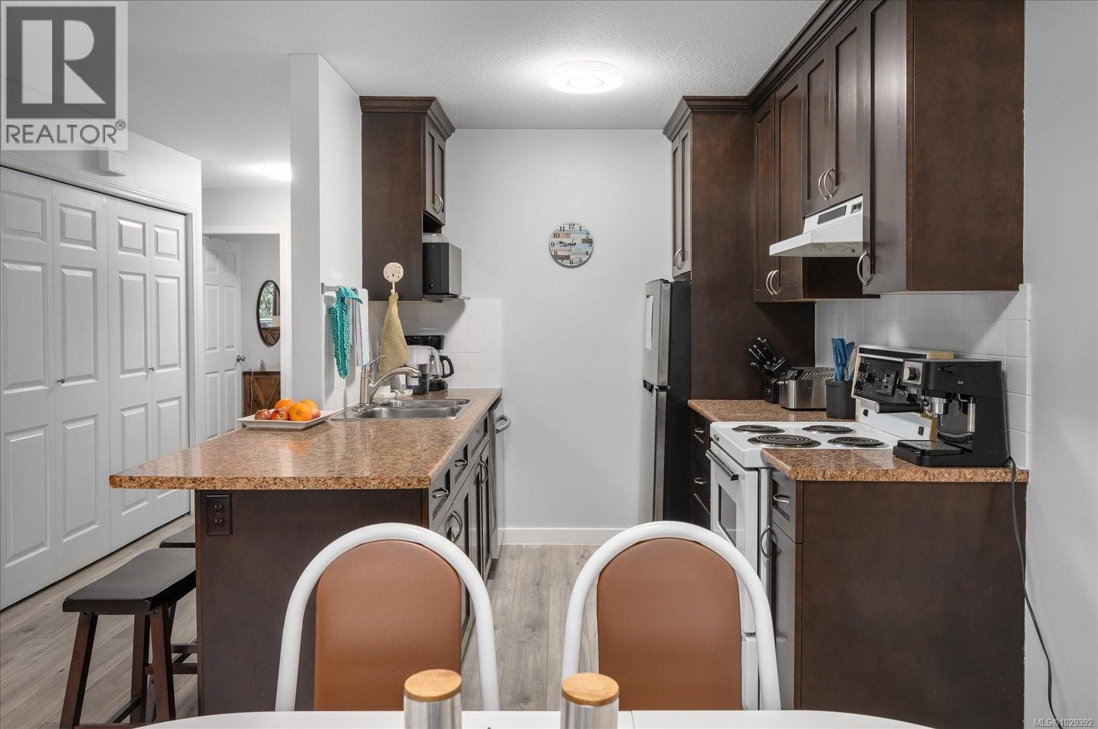 #36 1165 RESORT DR - 18