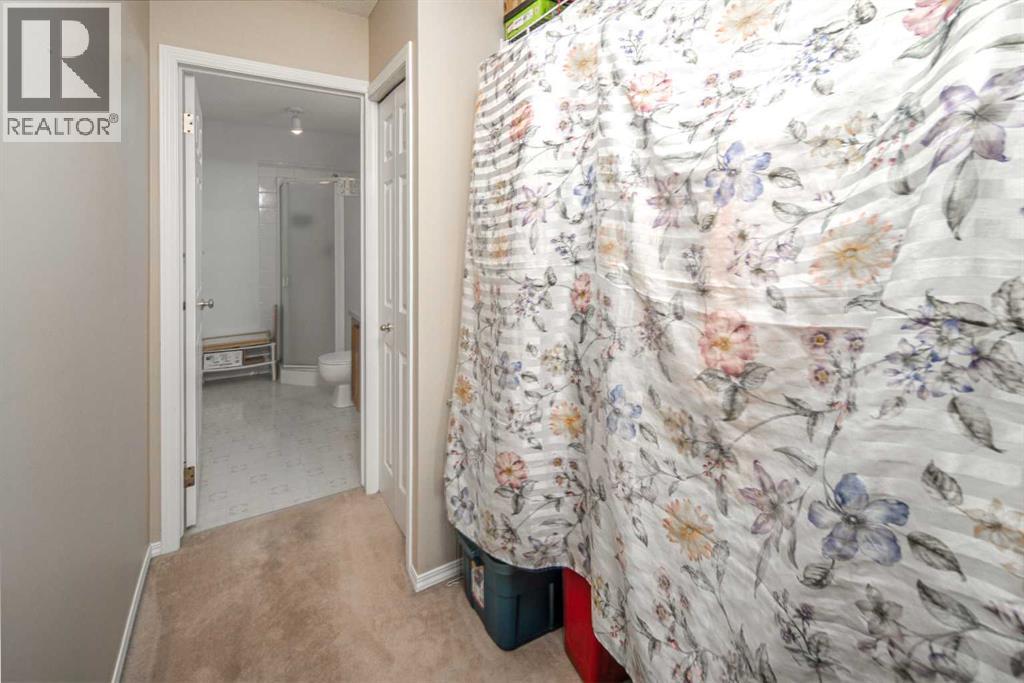 Single Family House for Sale in   Harvest Gold Manor NE Harvest Hills Calgary 