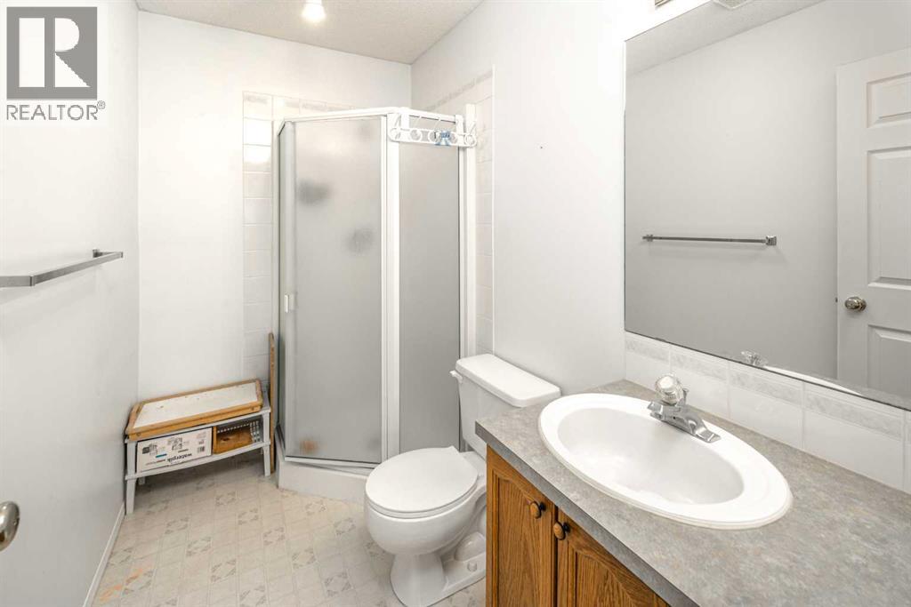 Single Family House for Sale in   Harvest Gold Manor NE Harvest Hills Calgary 