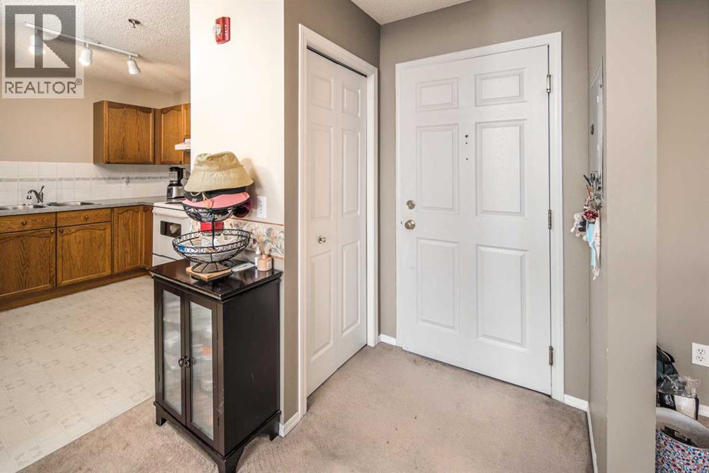 Single Family House for Sale in   Harvest Gold Manor NE Harvest Hills Calgary 