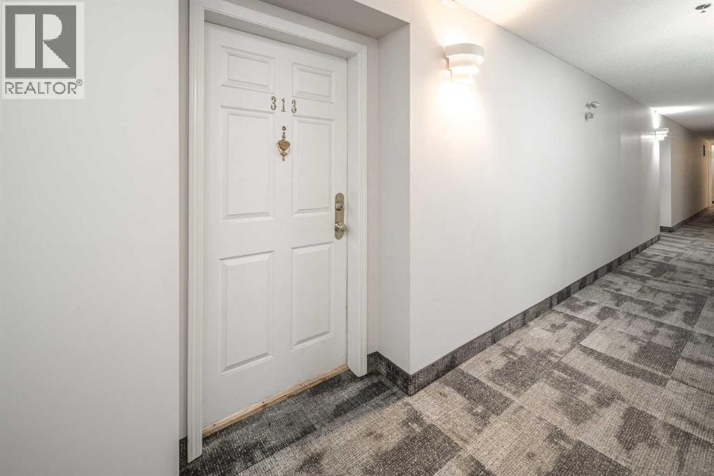 Single Family House for Sale in   Harvest Gold Manor NE Harvest Hills Calgary 