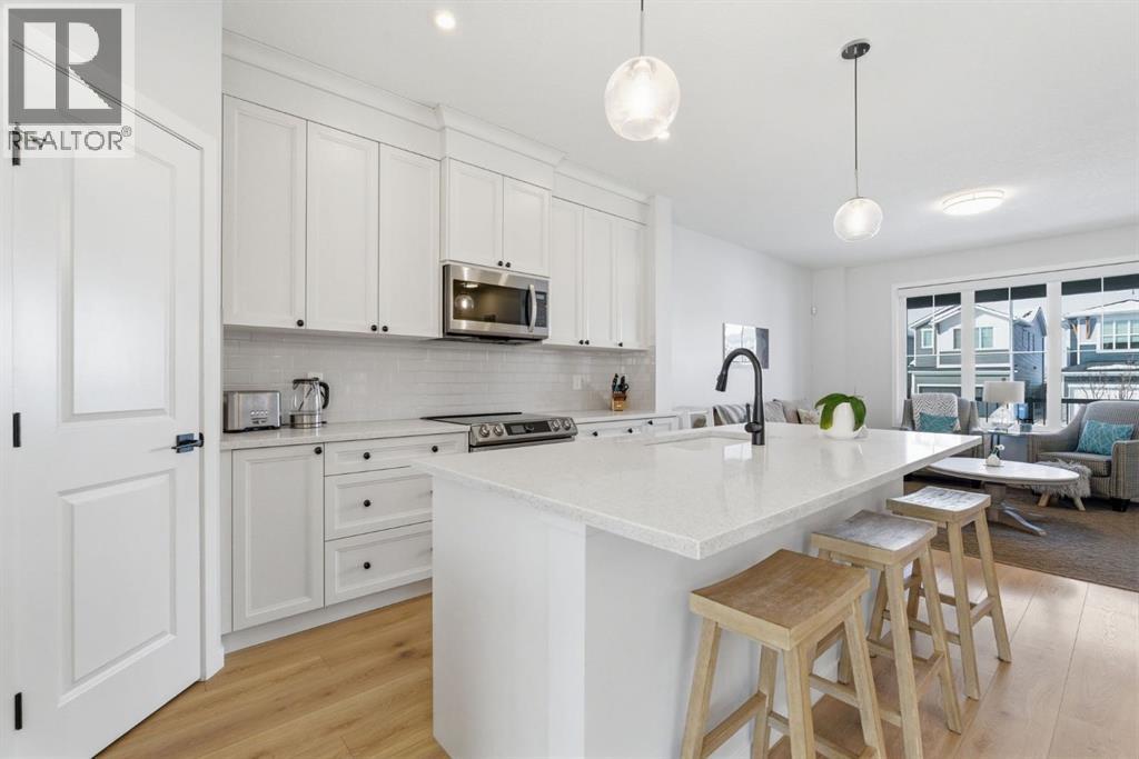 359 Fireside Way, Cochrane