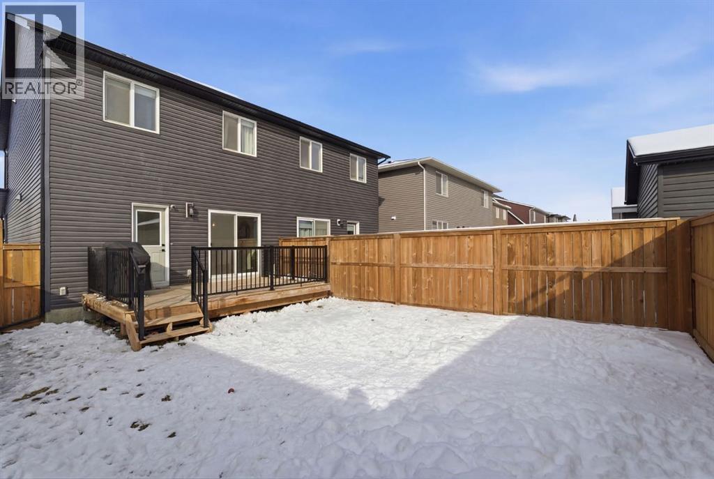 359 Fireside Way, Cochrane