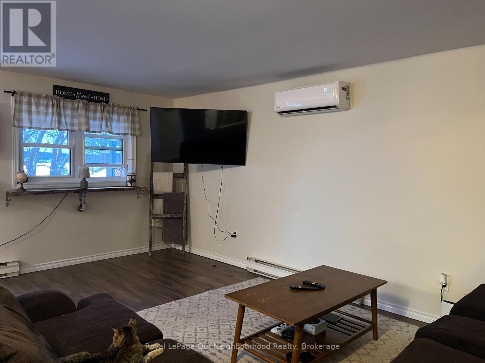 72 LAKESHORE ROAD - 11