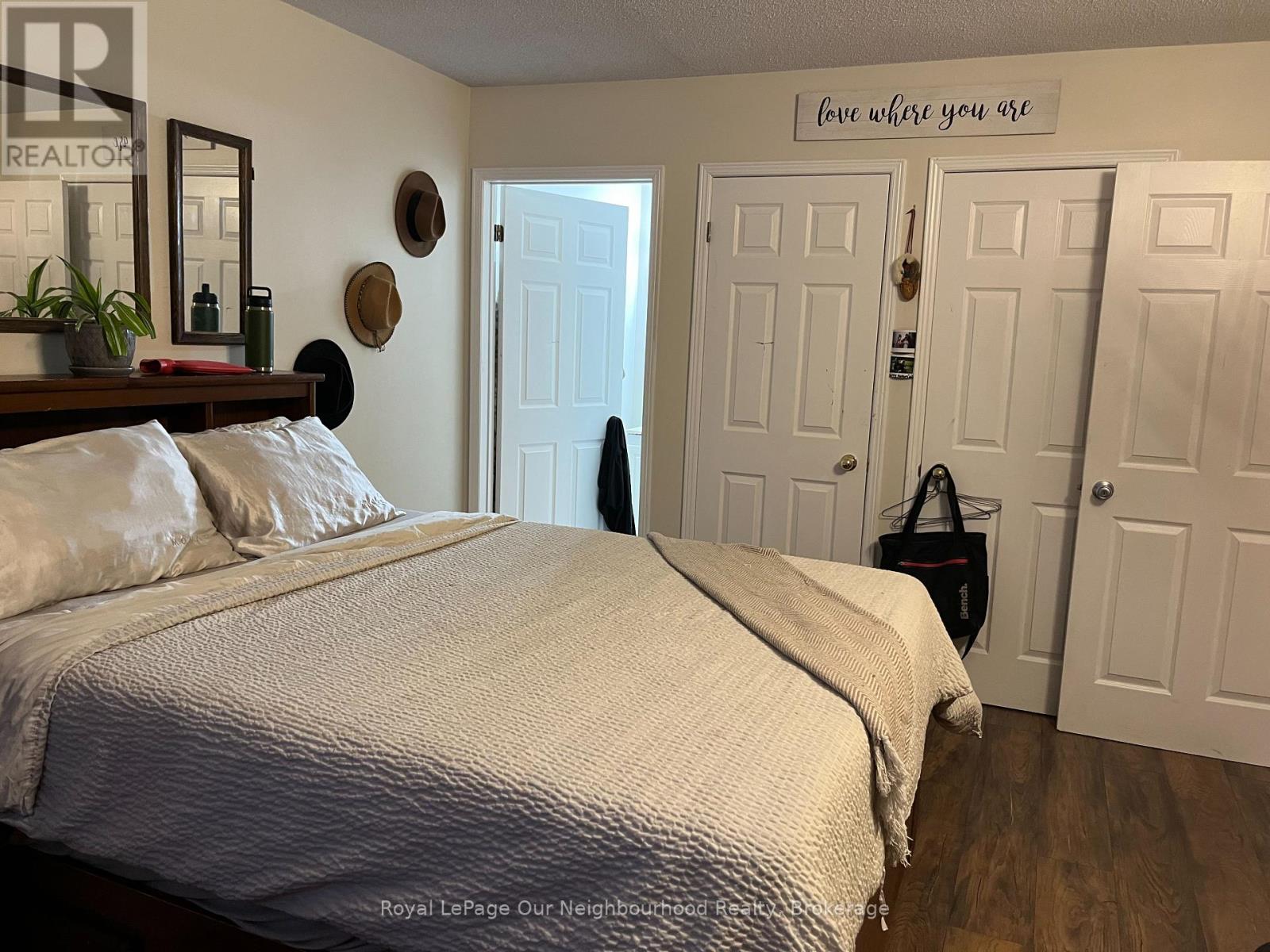 72 LAKESHORE ROAD - 20