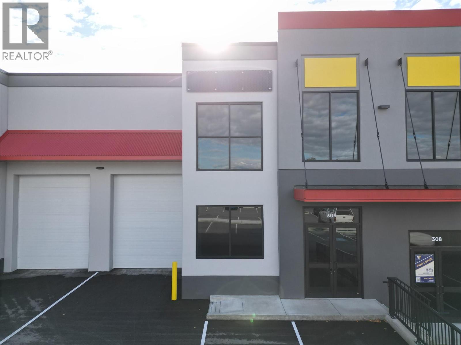 309 & 310 5000 Silver Star Road, Vernon