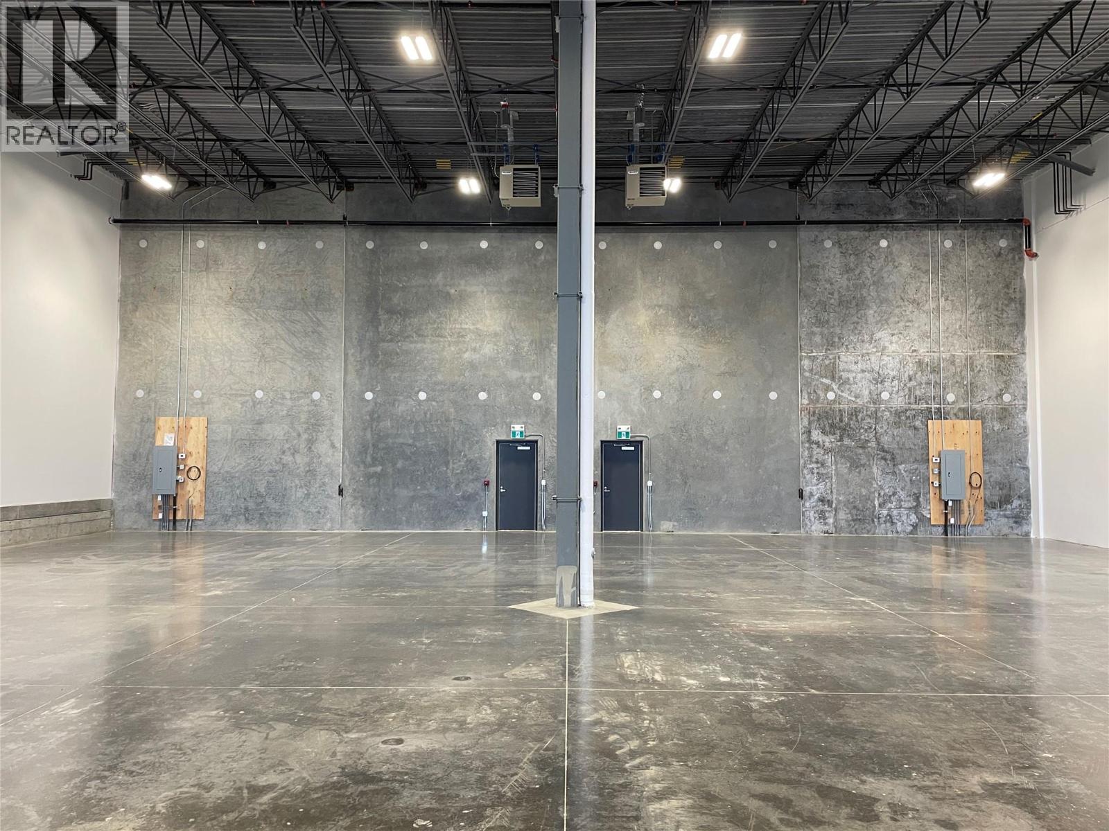 309 & 310 5000 Silver Star Road, Vernon