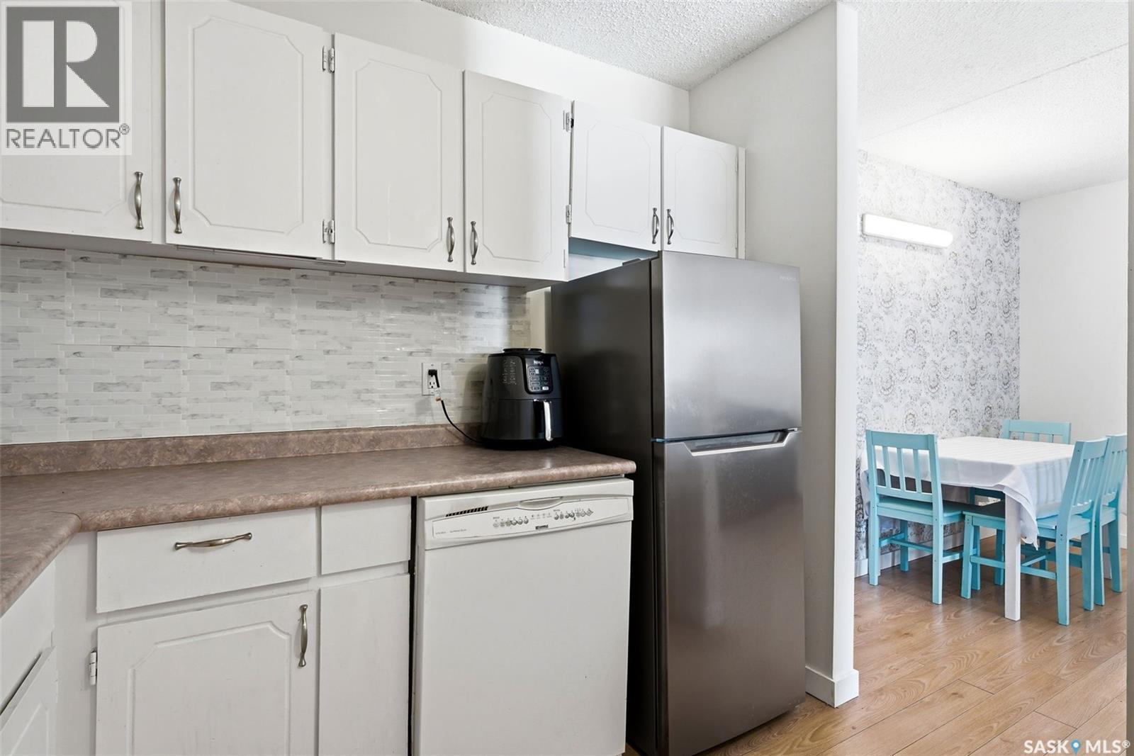 #126 GORE PLACE - 12