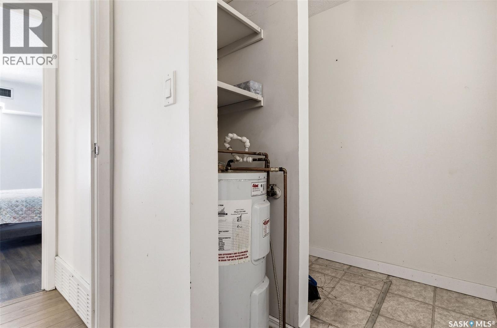 #126 GORE PLACE - 22