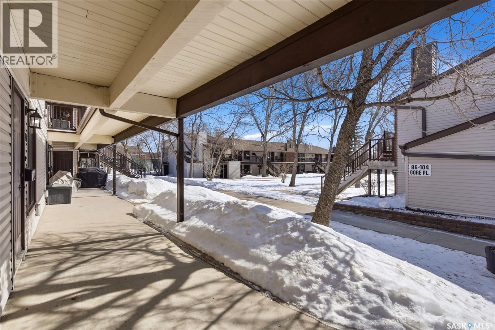 #126 GORE PLACE - 28