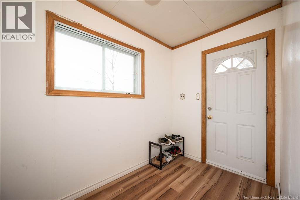 93 Seaman Street - 7