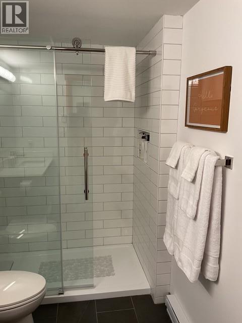 2060 Summit Drive Unit# 411, Panorama