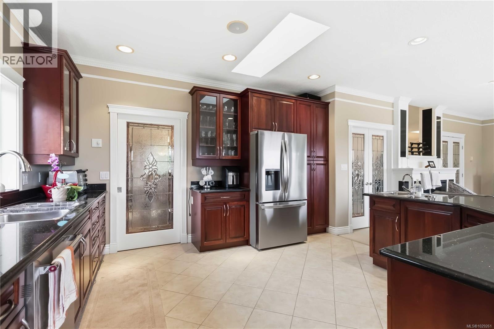 5549 ALDERLEY RD - 14