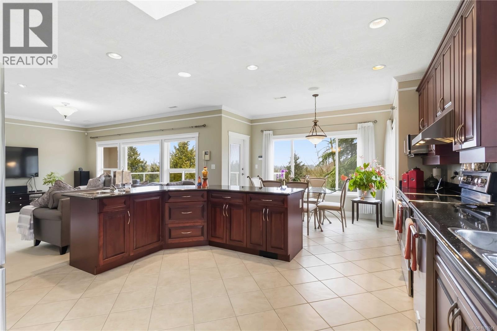 5549 ALDERLEY RD - 13