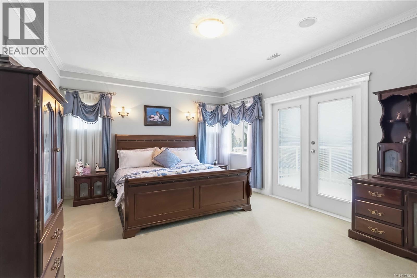 5549 ALDERLEY RD - 19