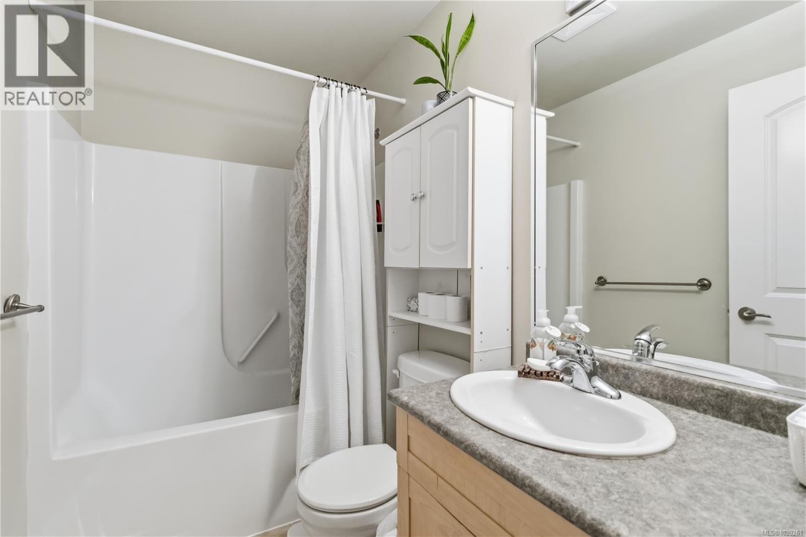 5549 ALDERLEY RD - 32