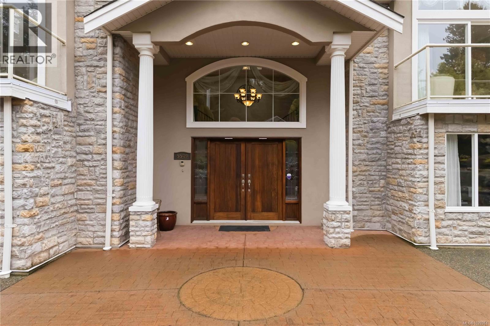 5549 ALDERLEY RD - 4