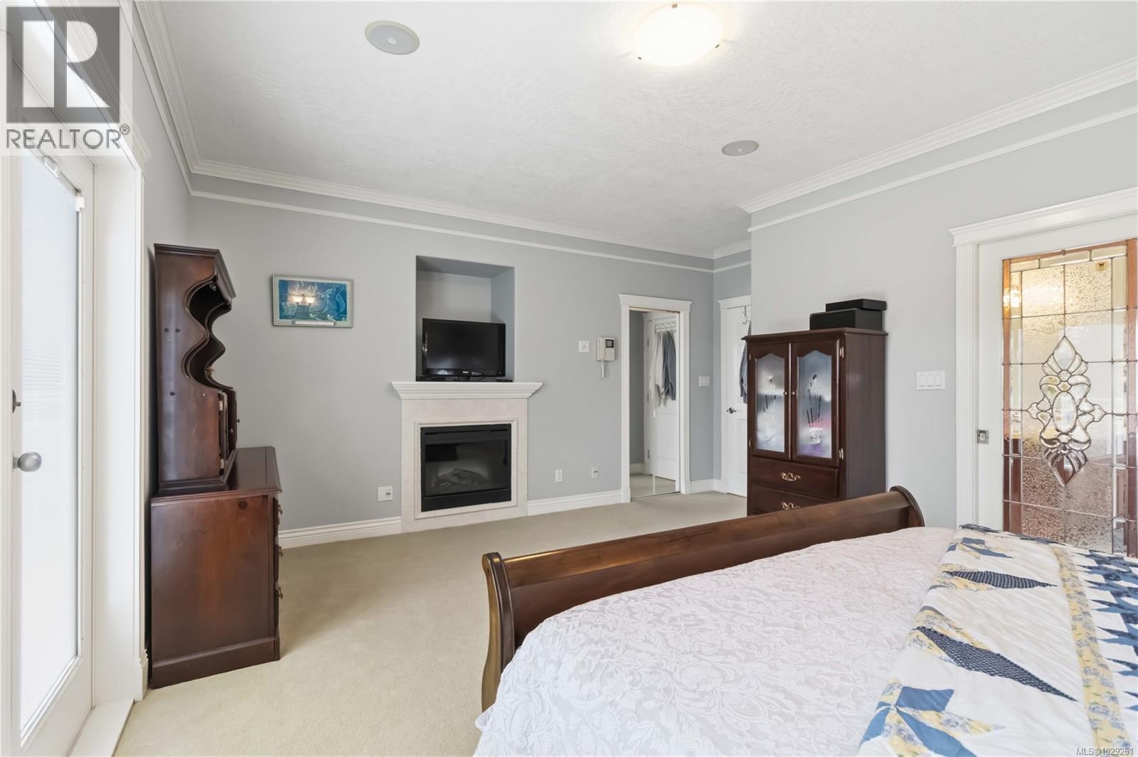 5549 ALDERLEY RD - 21