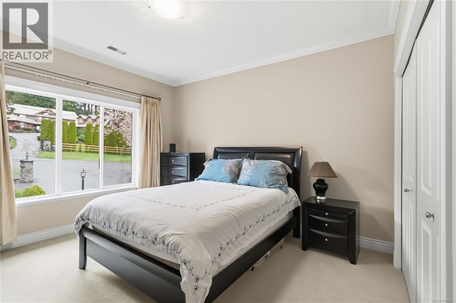 5549 ALDERLEY RD - 26