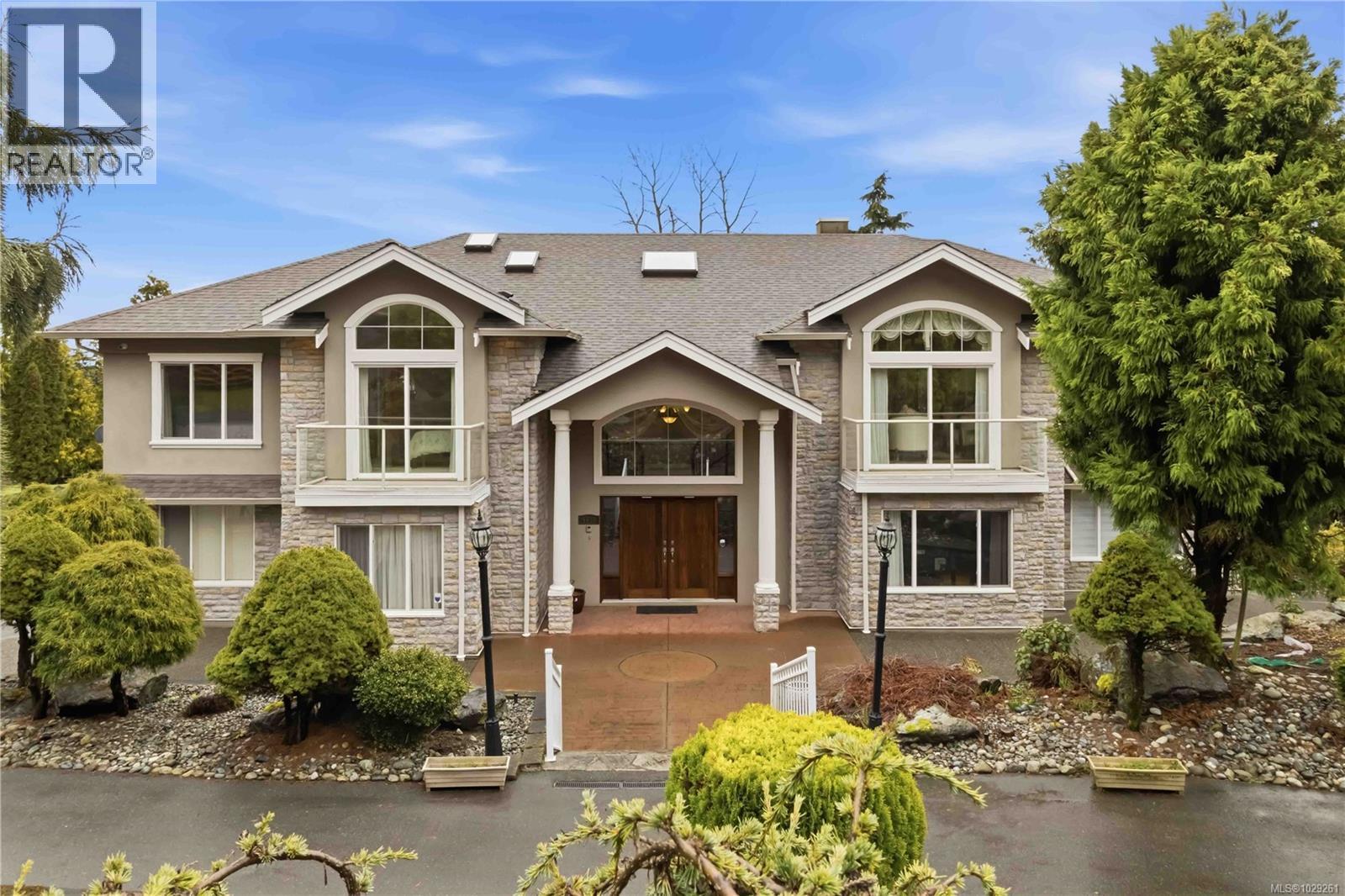 5549 ALDERLEY RD - 47