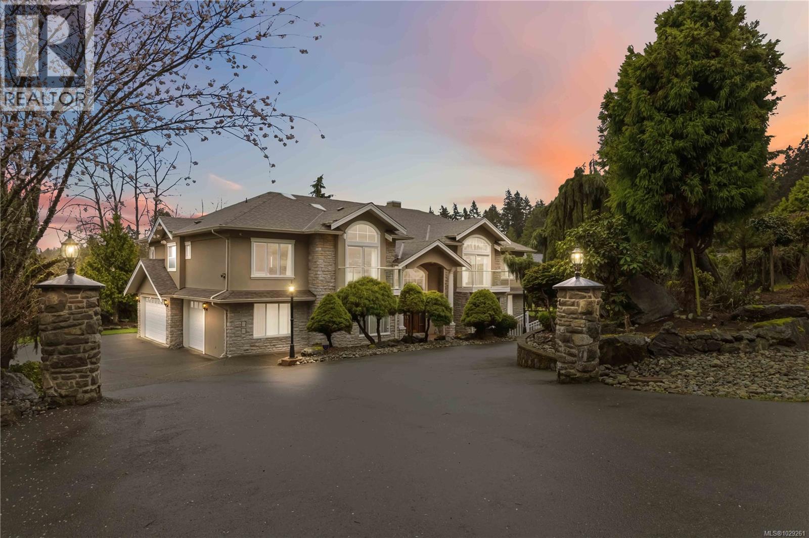 5549 ALDERLEY RD - 48