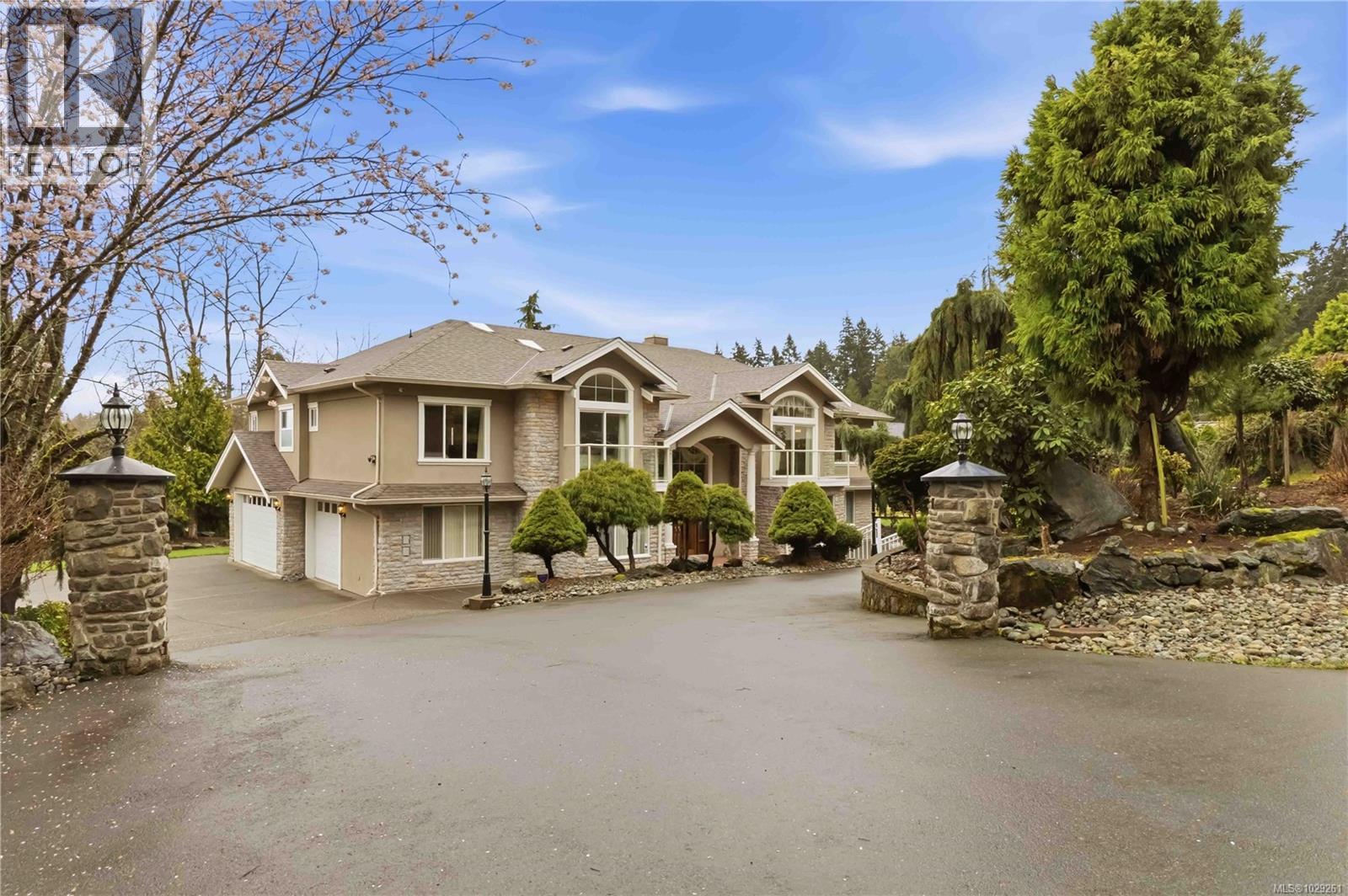 5549 ALDERLEY RD - 45