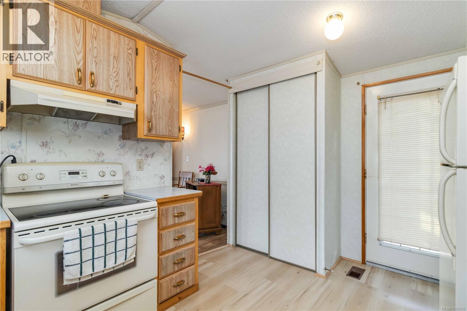 29 7871 West Coast Road, Sooke