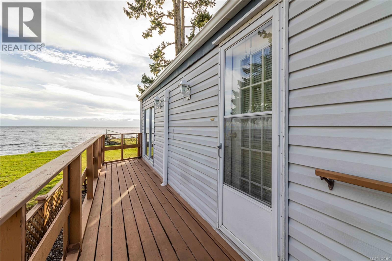 29 7871 West Coast Road, Sooke