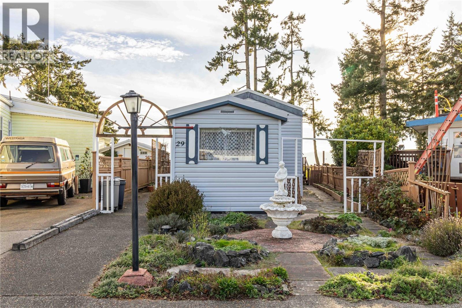 29 7871 West Coast Road, Sooke