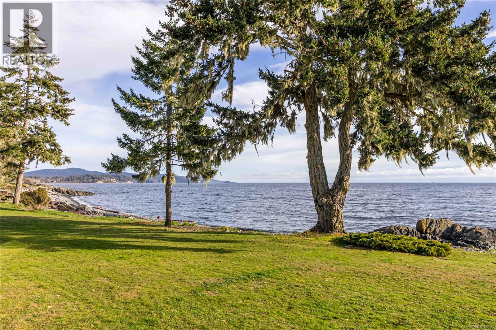 29 7871 West Coast Road, Sooke