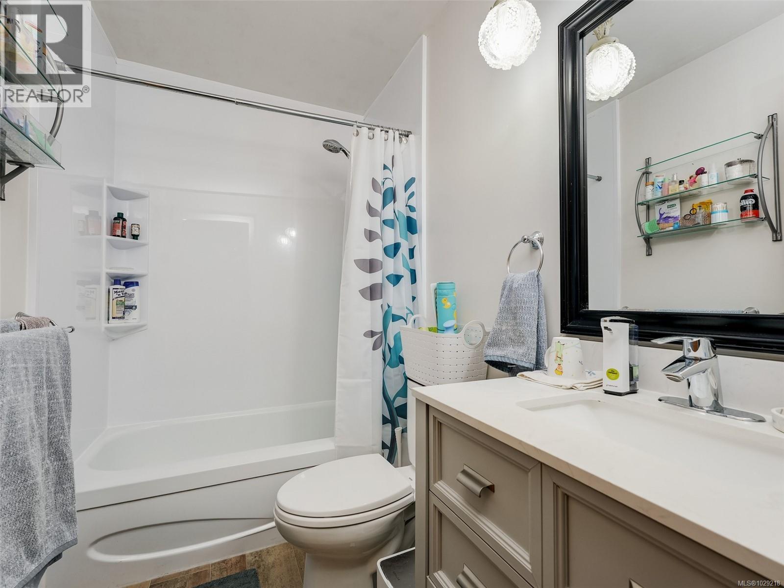 #406 3258 ALDER ST - 15