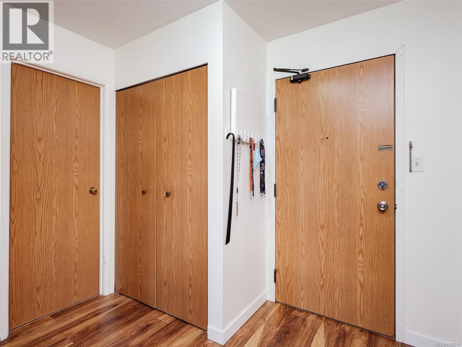 #406 3258 ALDER ST - 19