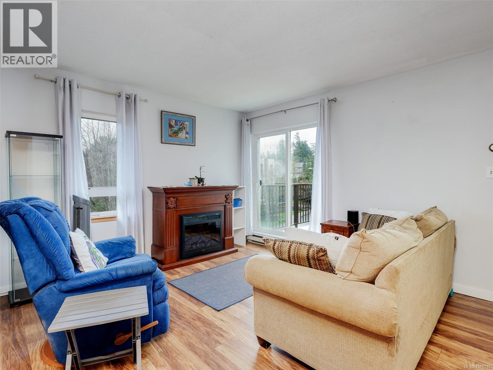 #406 3258 ALDER ST - 2