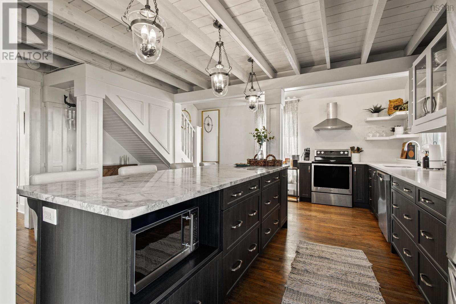 Property 19 of 43 of 6357 Highway 215