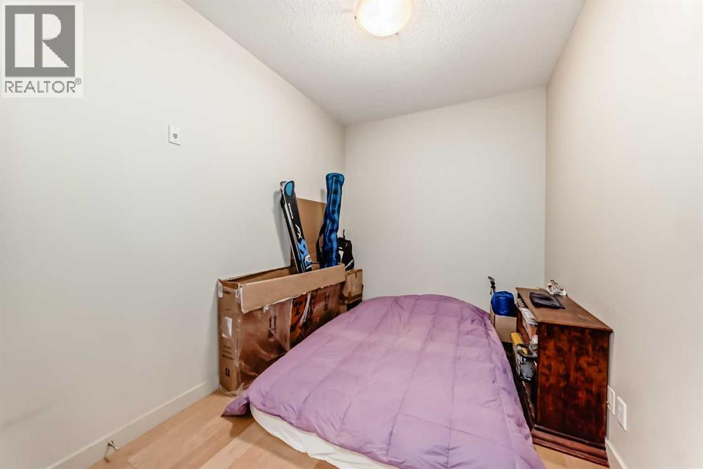 Single Family House for Sale in   Centre Avenue NE Bridgeland/Riverside Calgary 