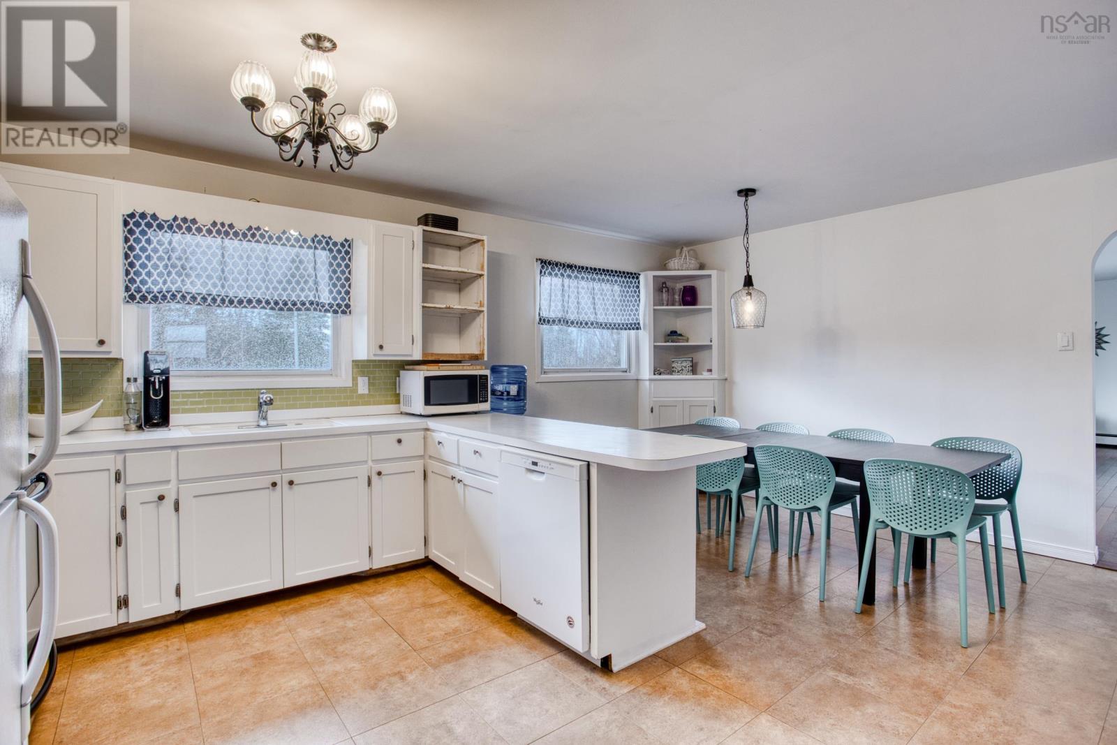 Property 15 of 50 of 12407 Highway 4