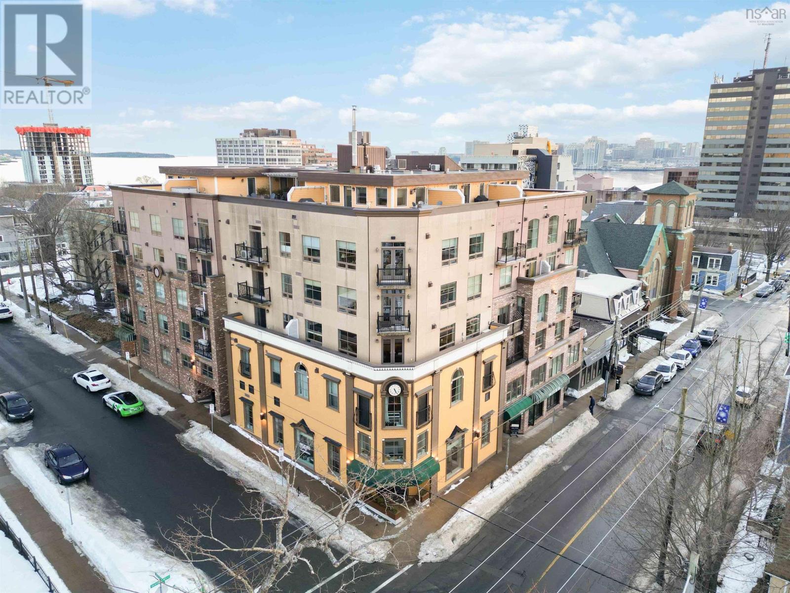 Property 5 of 36 of 407 70 Ochterloney Street