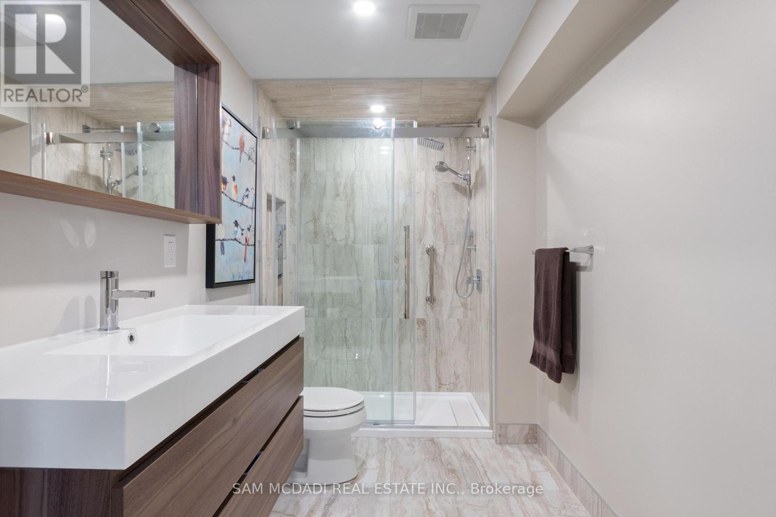 2332 FOLKWAY DRIVE,Mississauga (Erin Mills),,