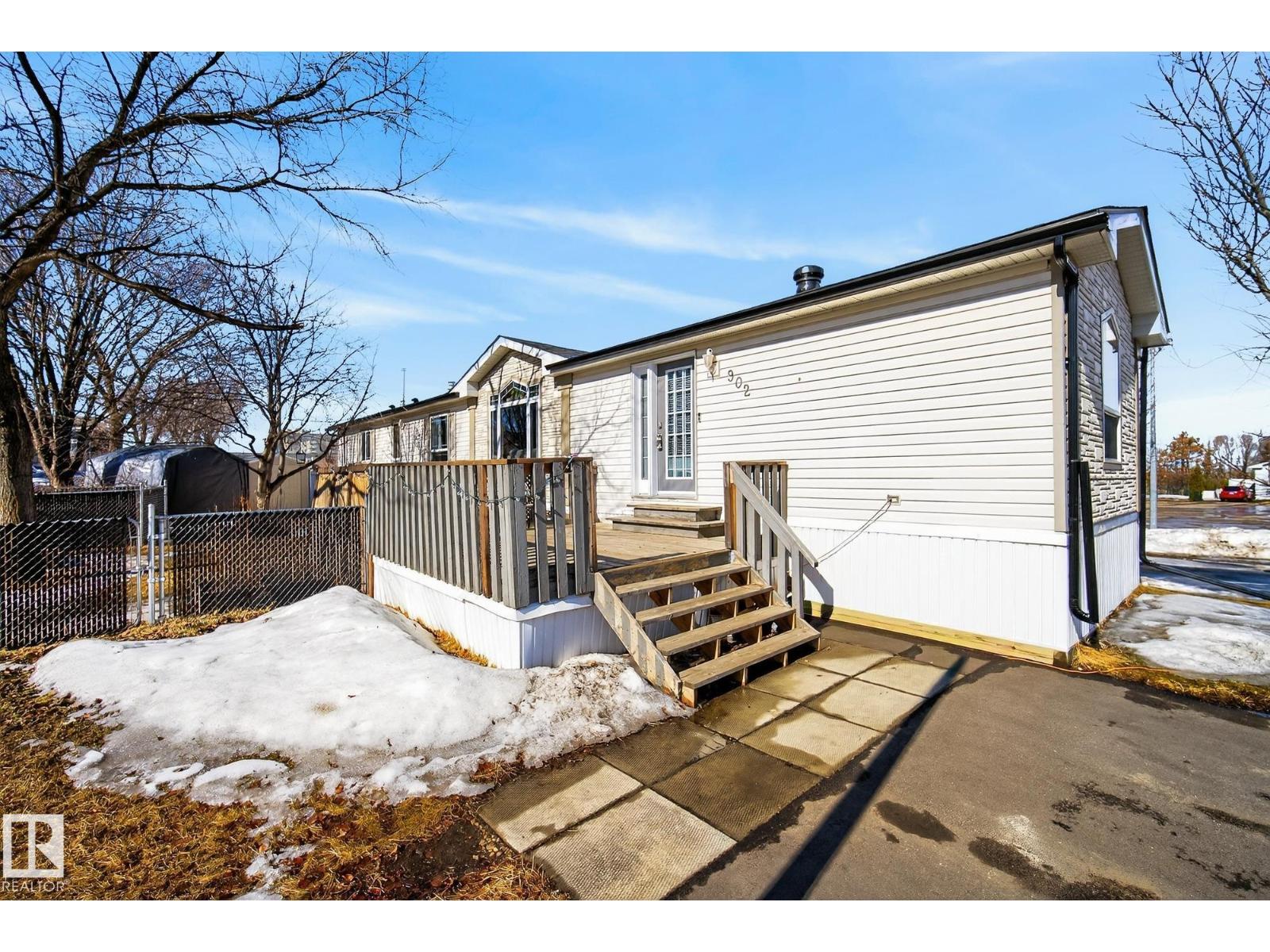 902 Jubilee Close, Sherwood Park