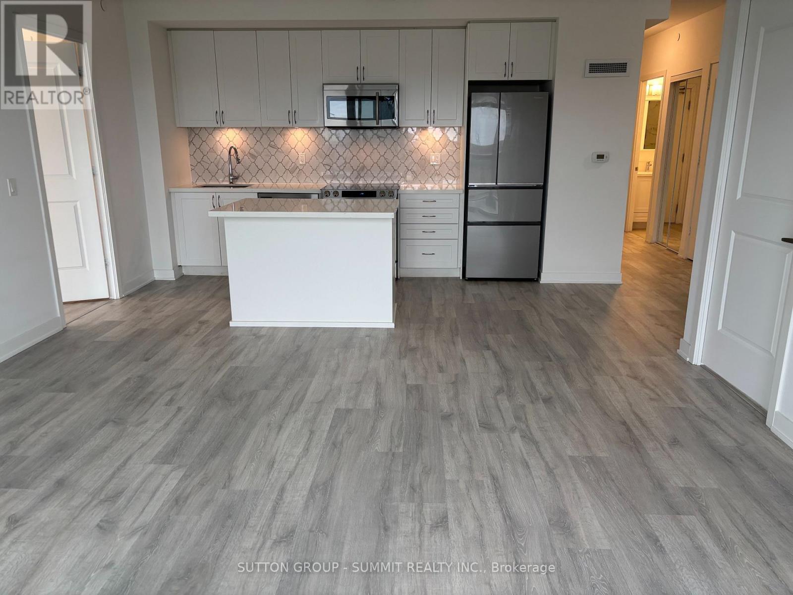 #507 4677 GLEN ERIN DRIVE - 11