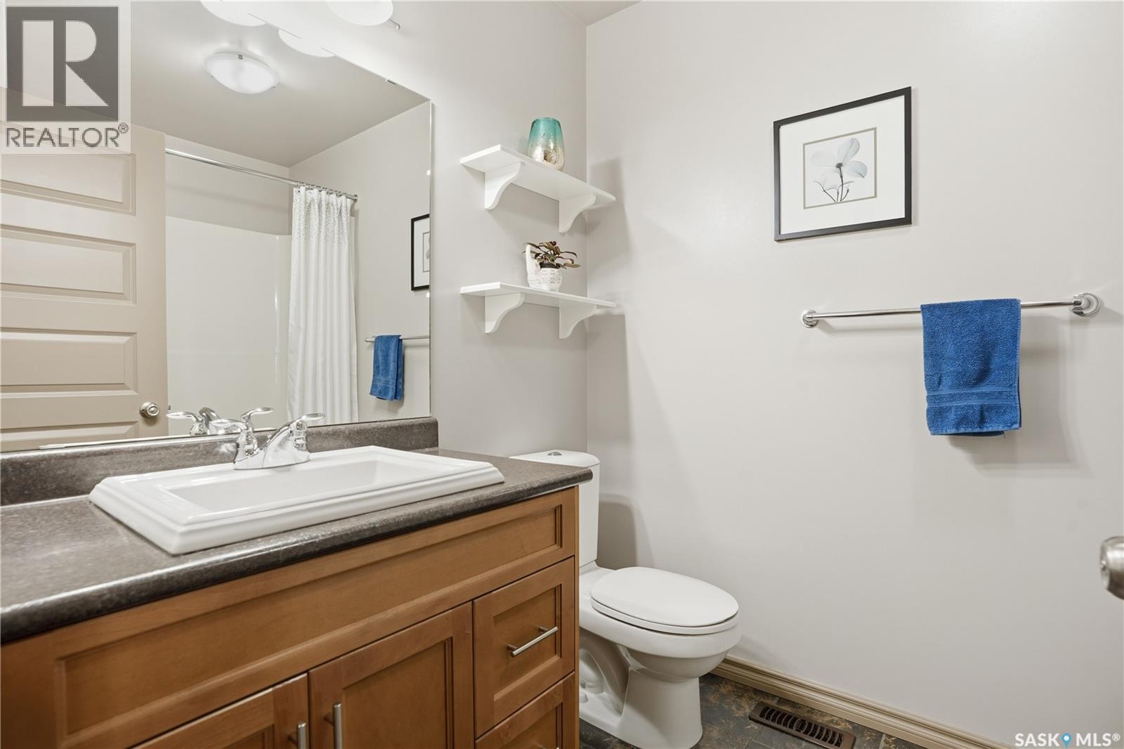 Single Family House 2 Level for Sale in   Windsor Park ROAD Regina 