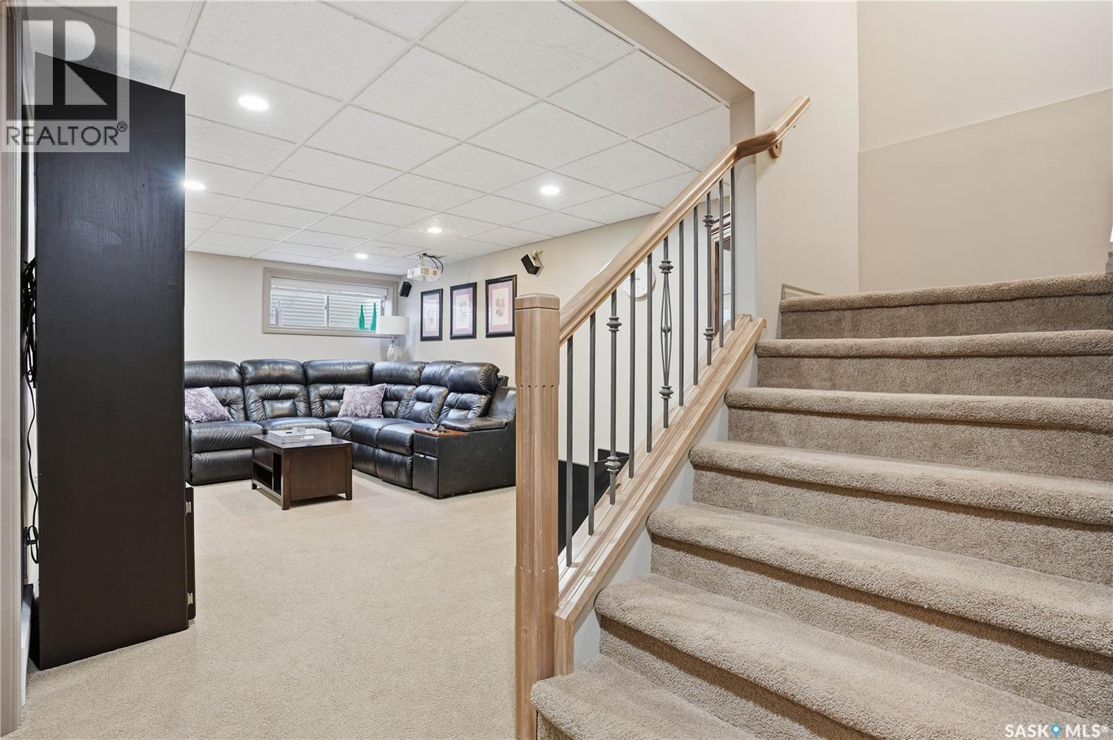 Single Family House 2 Level for Sale in   Windsor Park ROAD Regina 