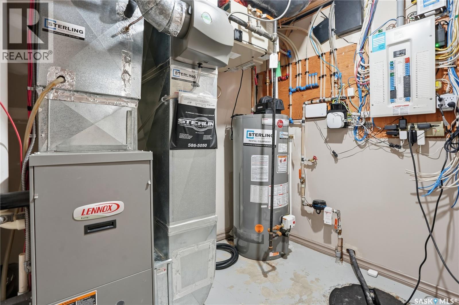 Single Family House 2 Level for Sale in   Windsor Park ROAD Regina 