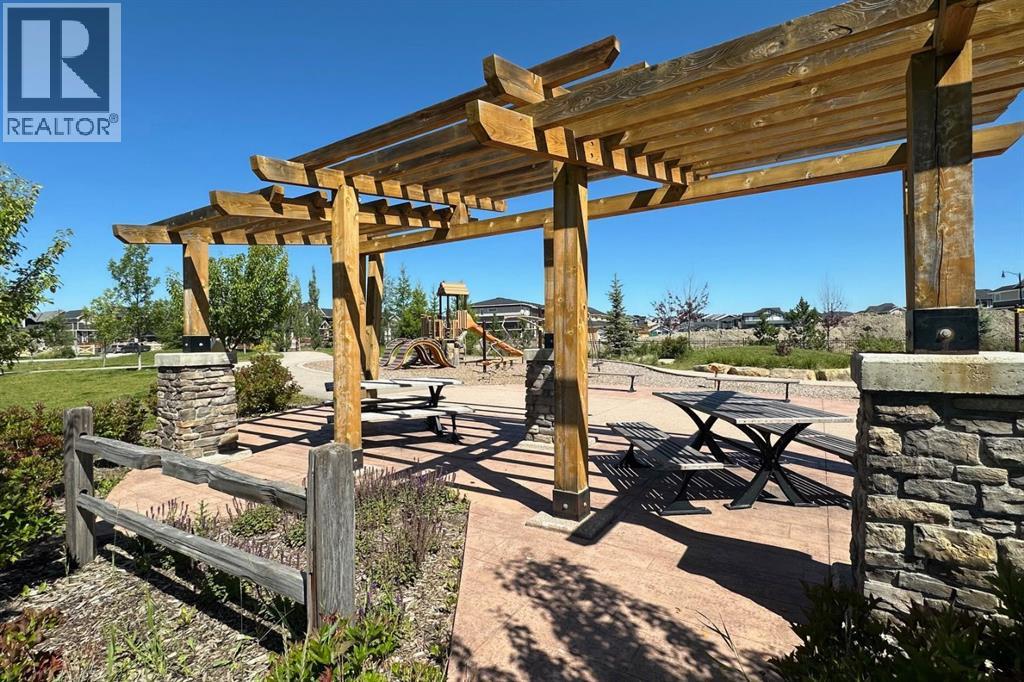 96 Sundown Terrace, Cochrane