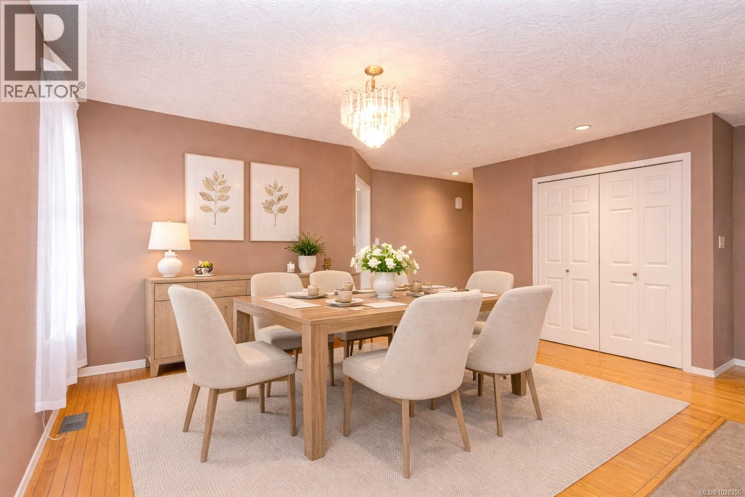  2272 Weiler Avenue, Sidney